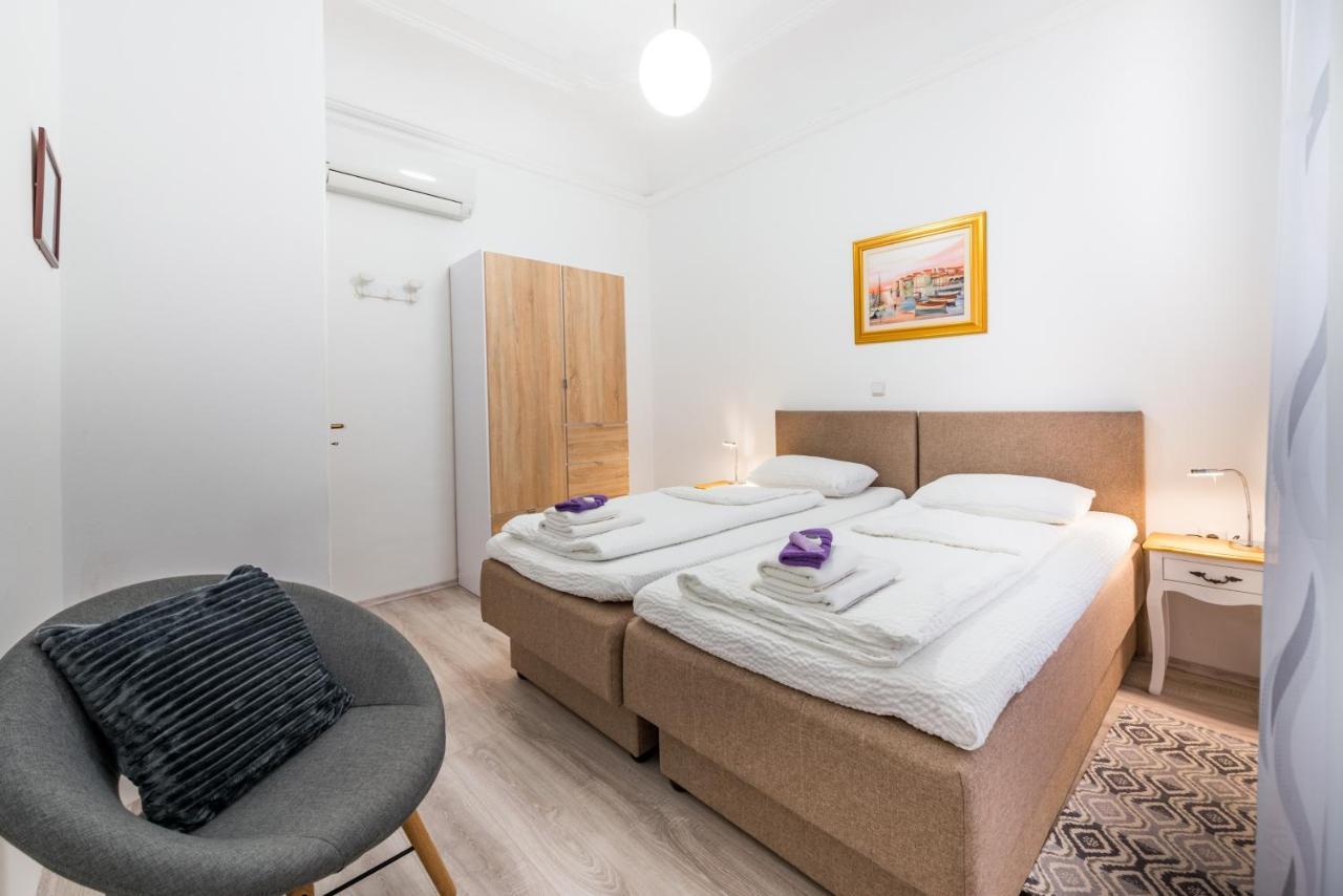 Old Town Finest Apartment Дубровник Екстериор снимка