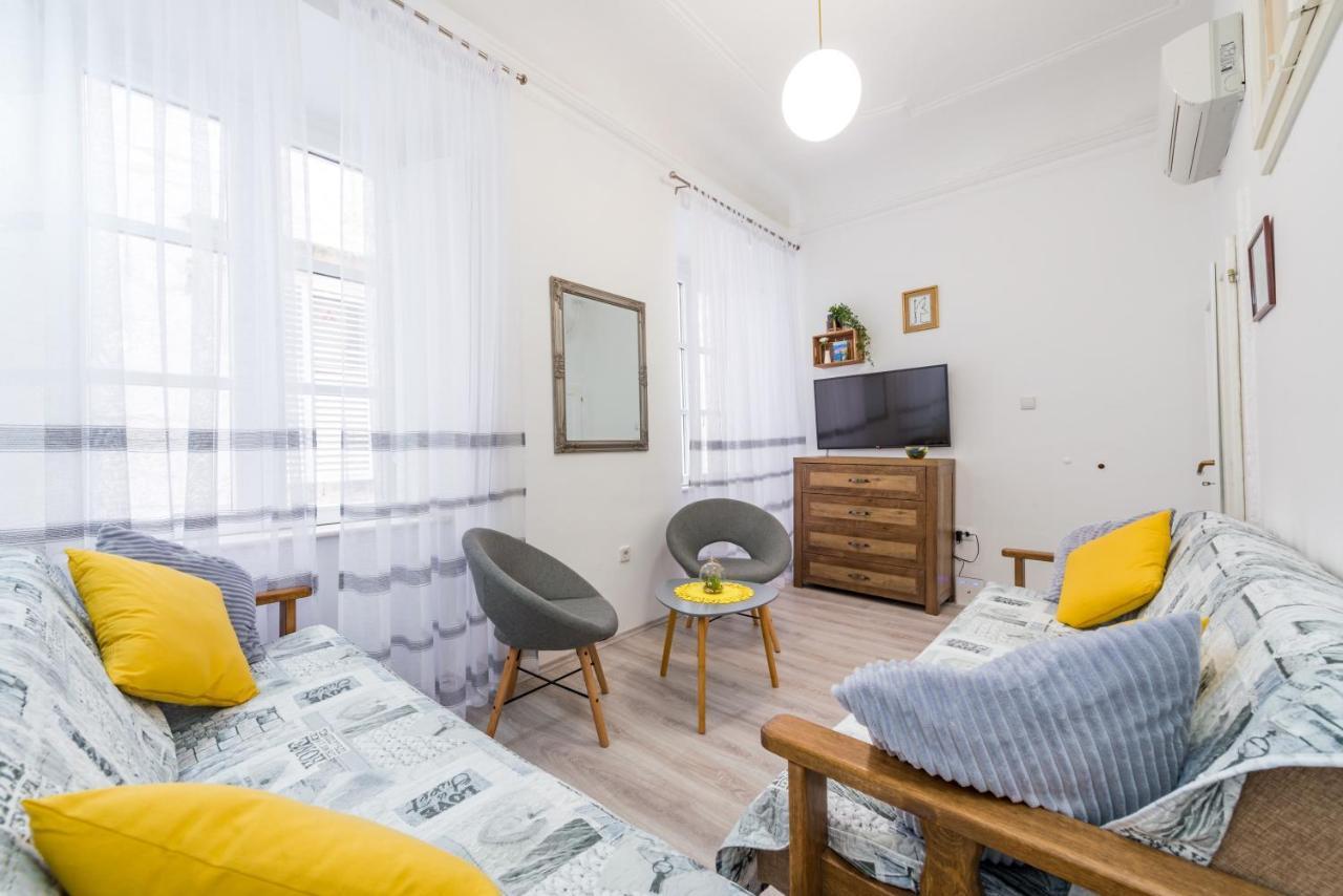 Old Town Finest Apartment Дубровник Екстериор снимка