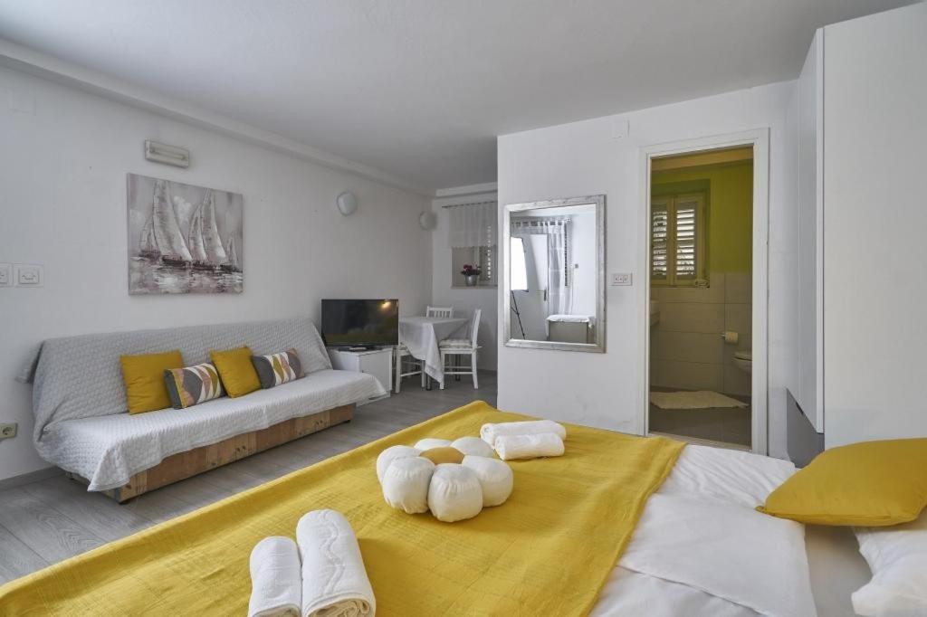 Old Town Finest Apartment Дубровник Екстериор снимка