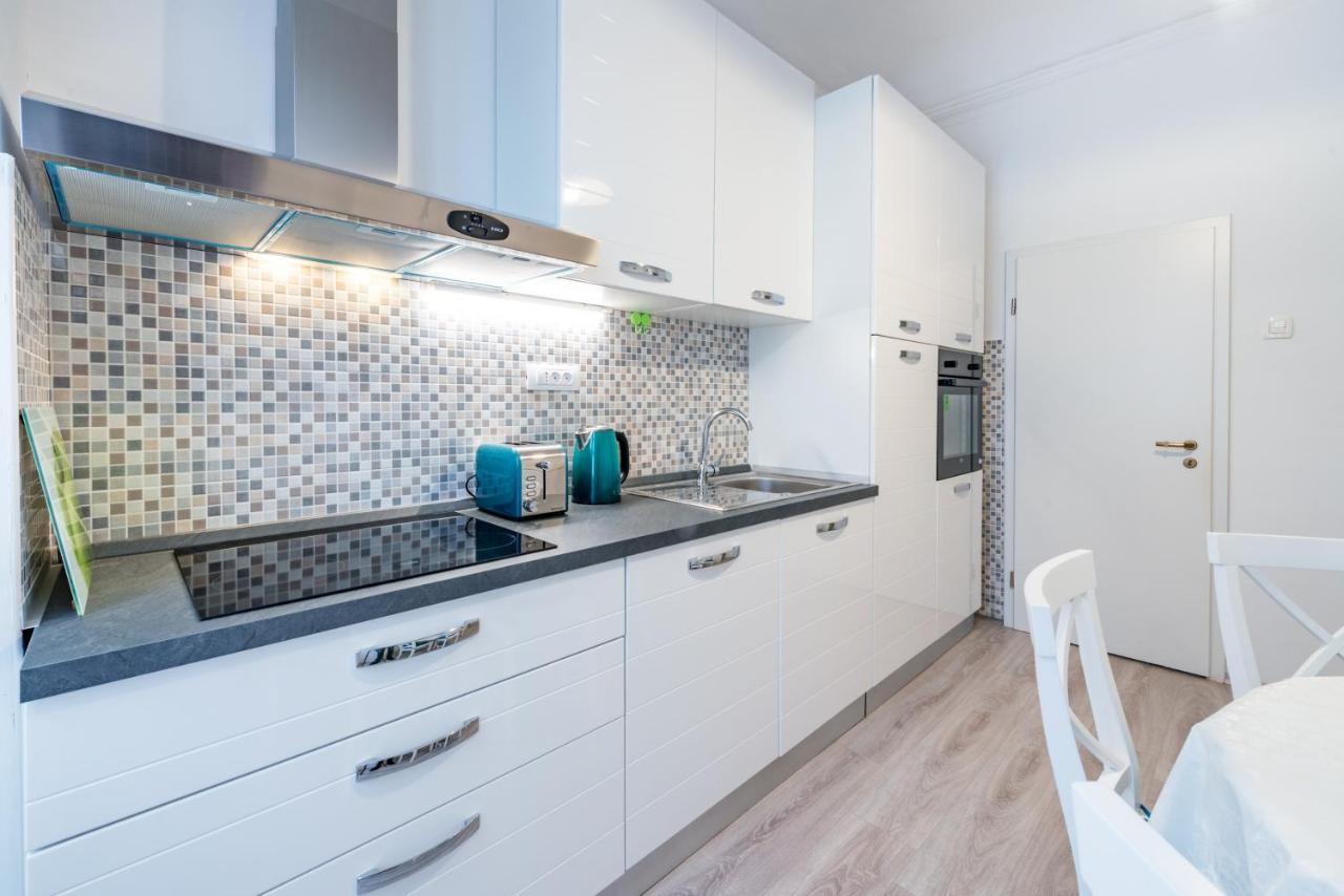 Old Town Finest Apartment Дубровник Екстериор снимка